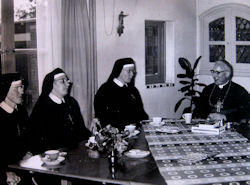 Sparrenlaan nonnen klooster Marinbos