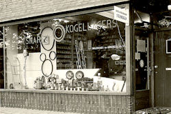 Foto Historisch Emmen Weerdingerstraat Steenbergen